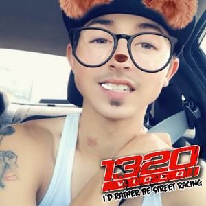 Meet your Posher, Daniel